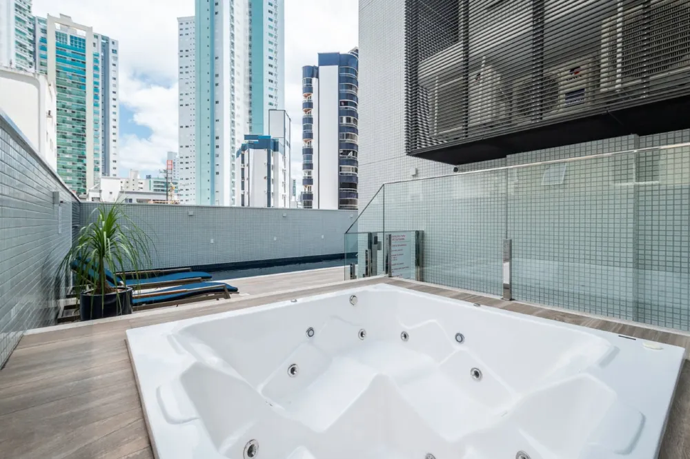 Apartamento para venda no bairro Centro em Balneário Camboriú