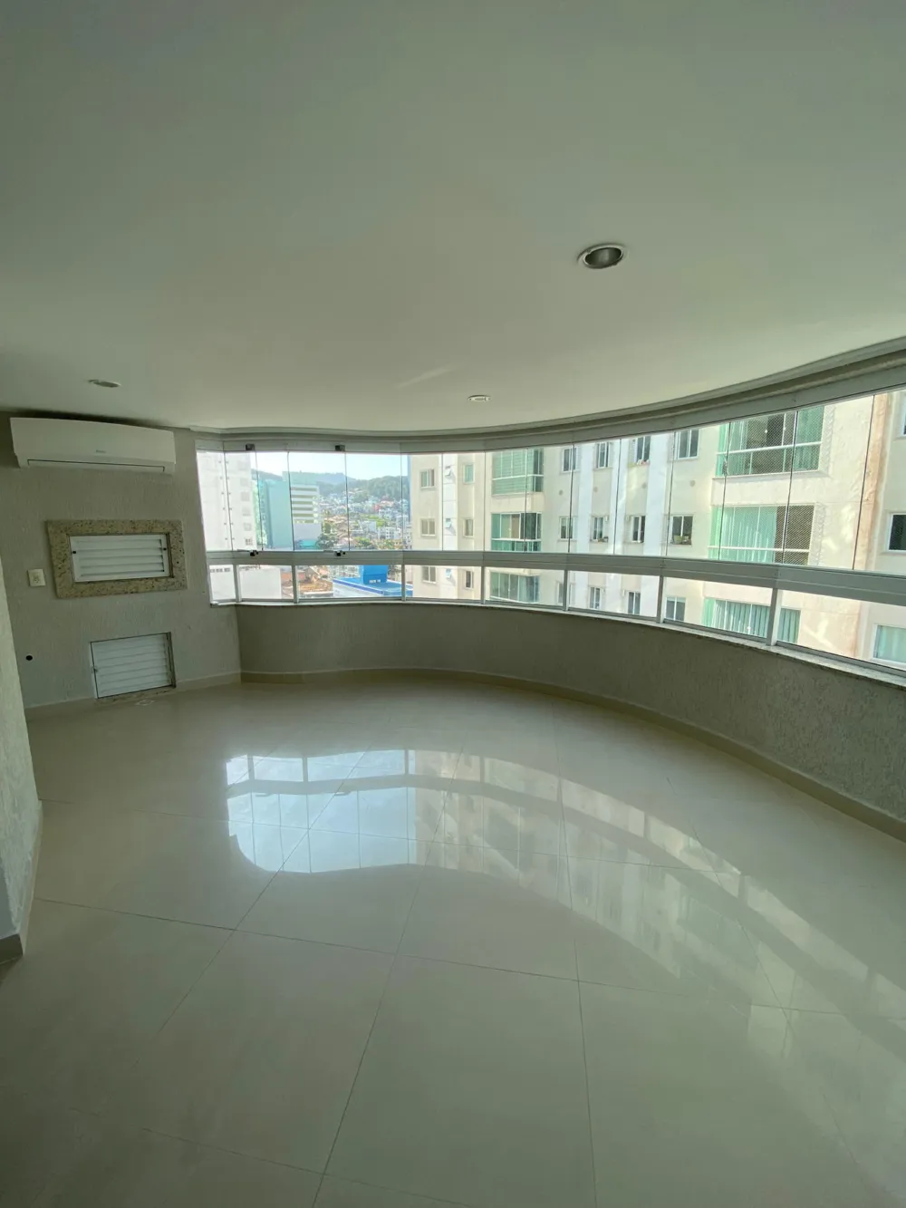 Apartamento 3 quartos para venda no bairro Pioneiros em Balneário Camboriú
