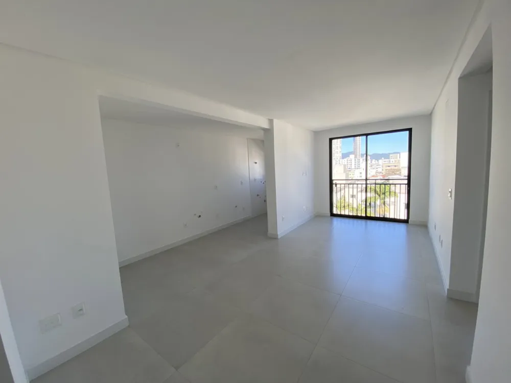 Apartamento para venda no bairro Nações em Balneário Camboriú