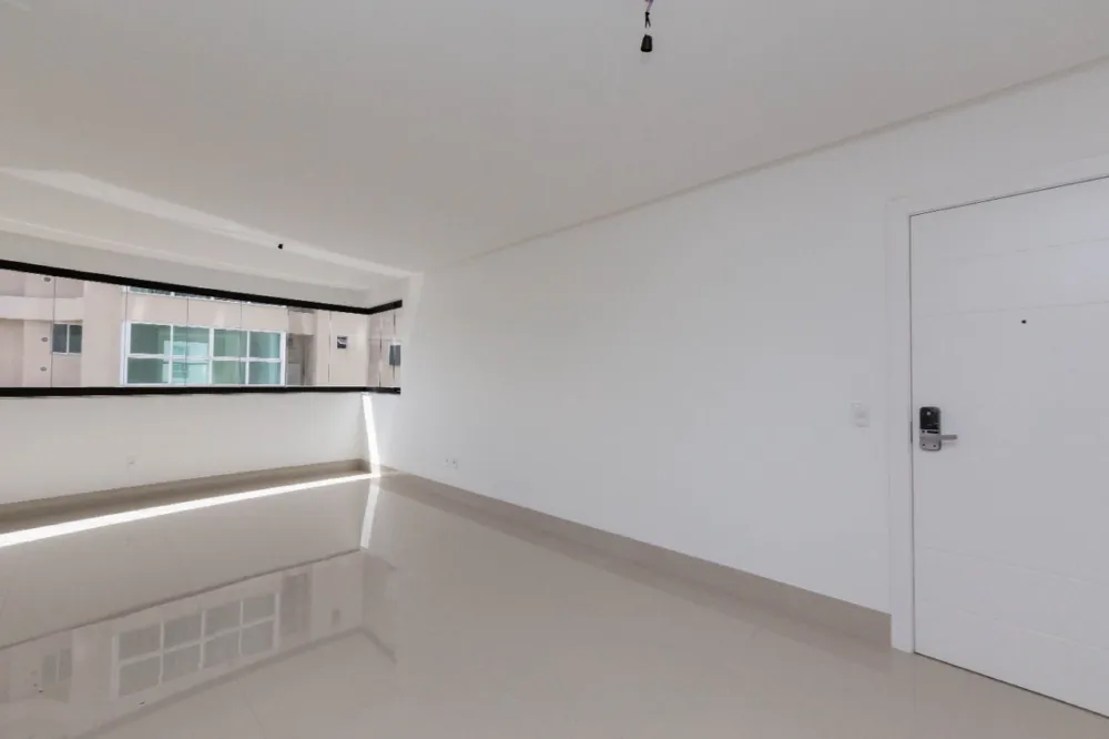 Apartamento para venda no bairro Centro em Balneário Camboriú