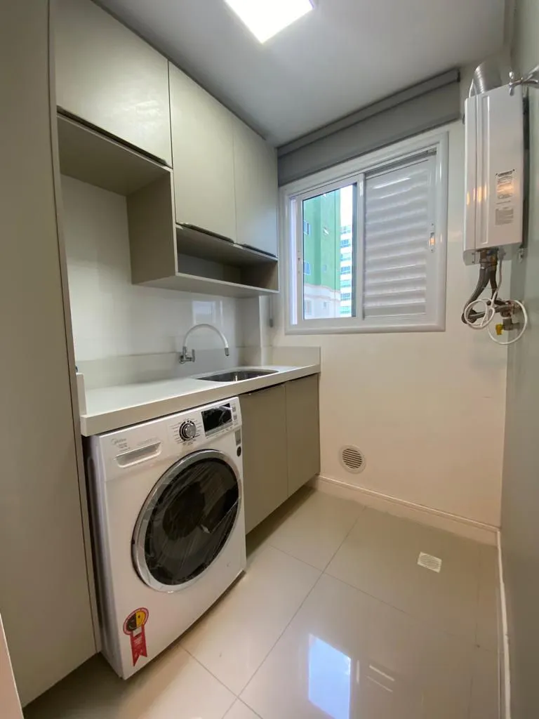 Apartamento 3 quartos para venda no bairro Meia Praia em Itapema