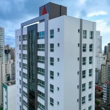 Apto. Diferenciado para reserva no bairro Centro em Balneário Camboriú