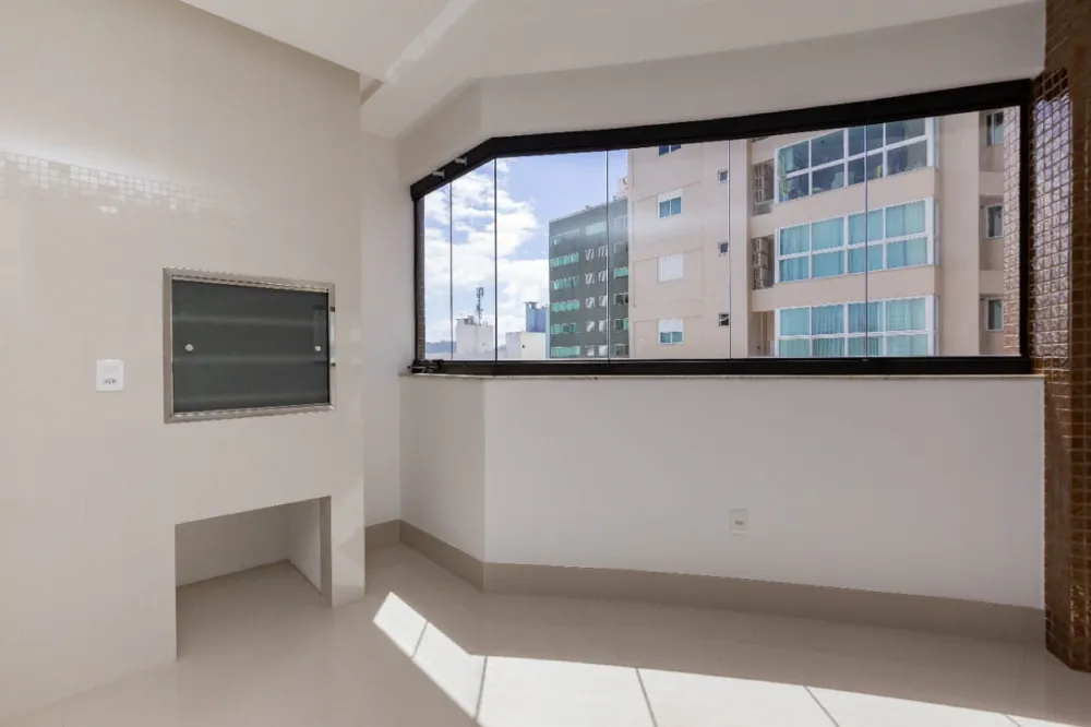 Apartamento para venda no bairro Centro em Balneário Camboriú