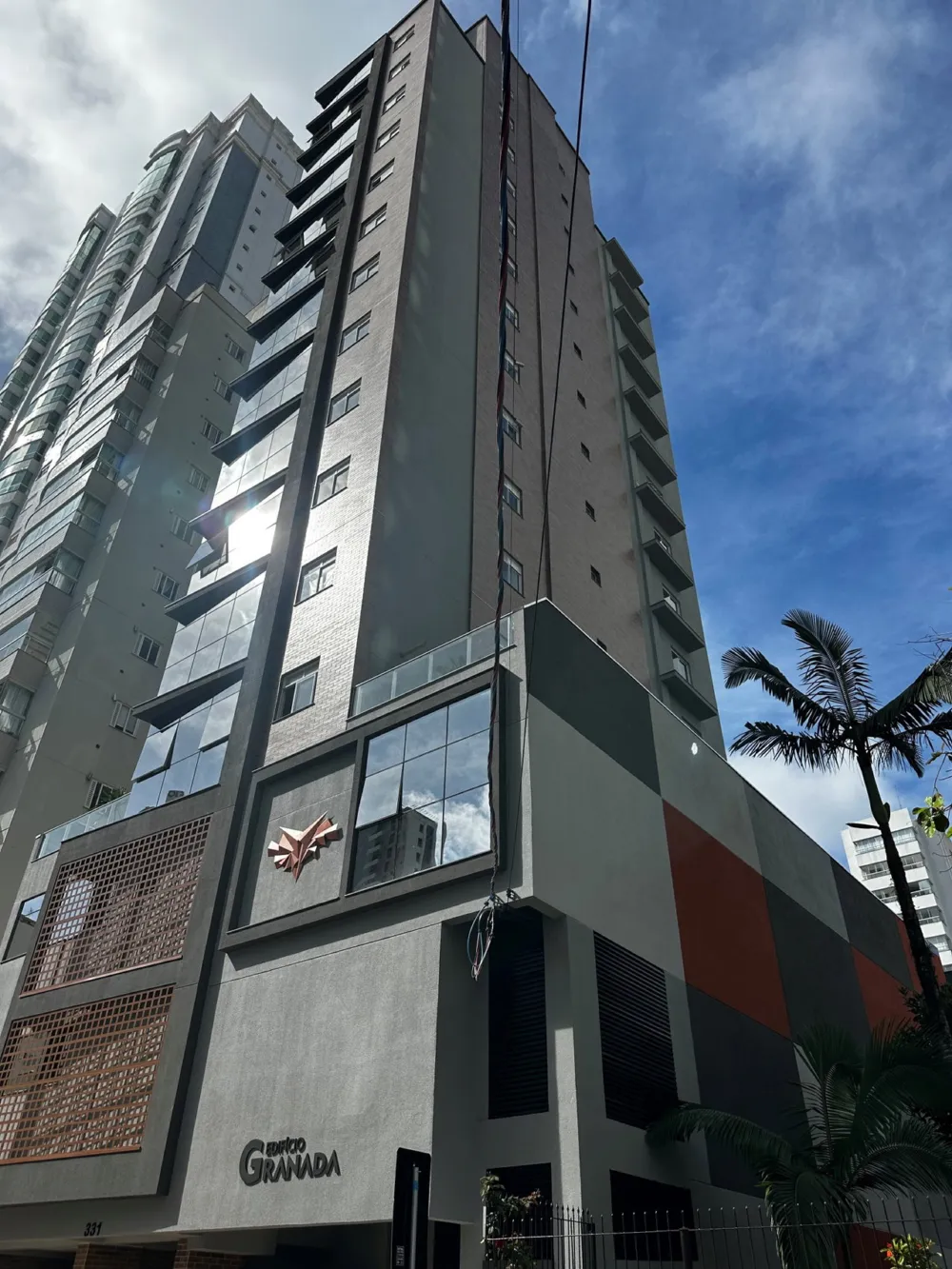 Apto. Decorado para venda no bairro Centro em Balneário Camboriú