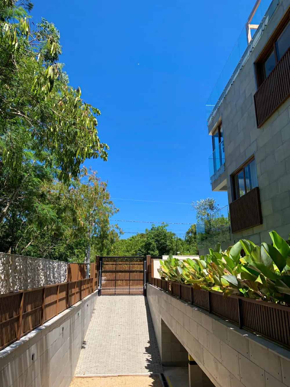 Apartamento 3 quartos para reserva no bairro Praia do Estaleiro em Balneário Camboriú
