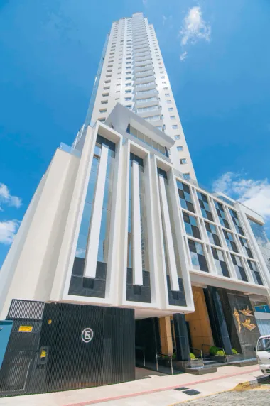 Apartamento para venda no bairro Centro em Balneário Camboriú