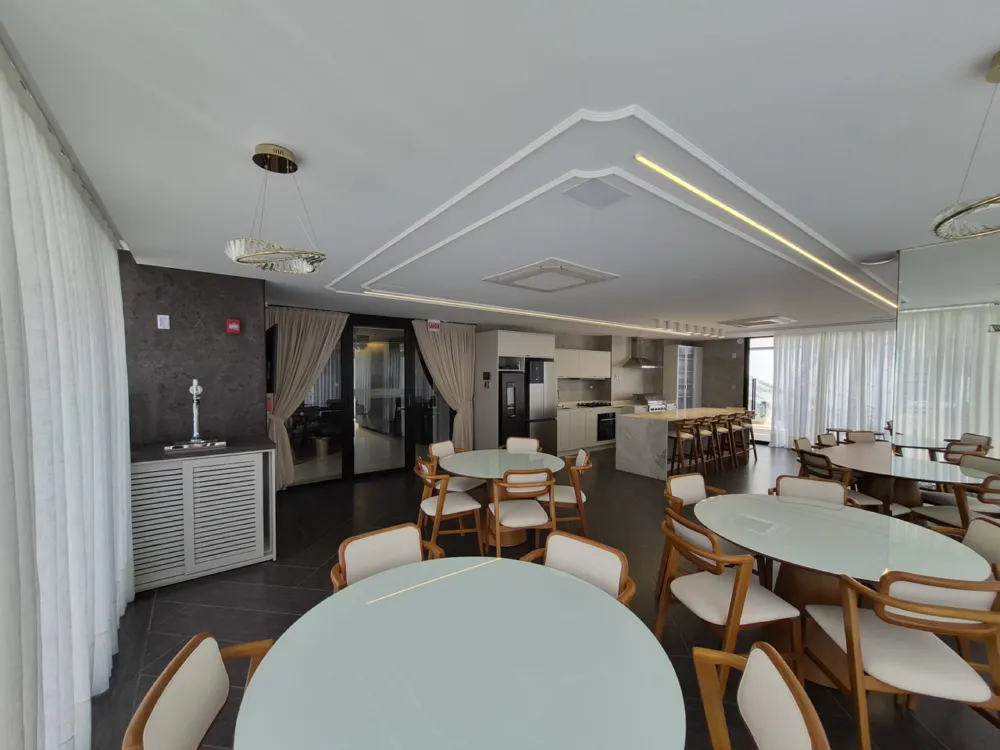 Apartamento para venda no bairro Centro em Balneário Camboriú