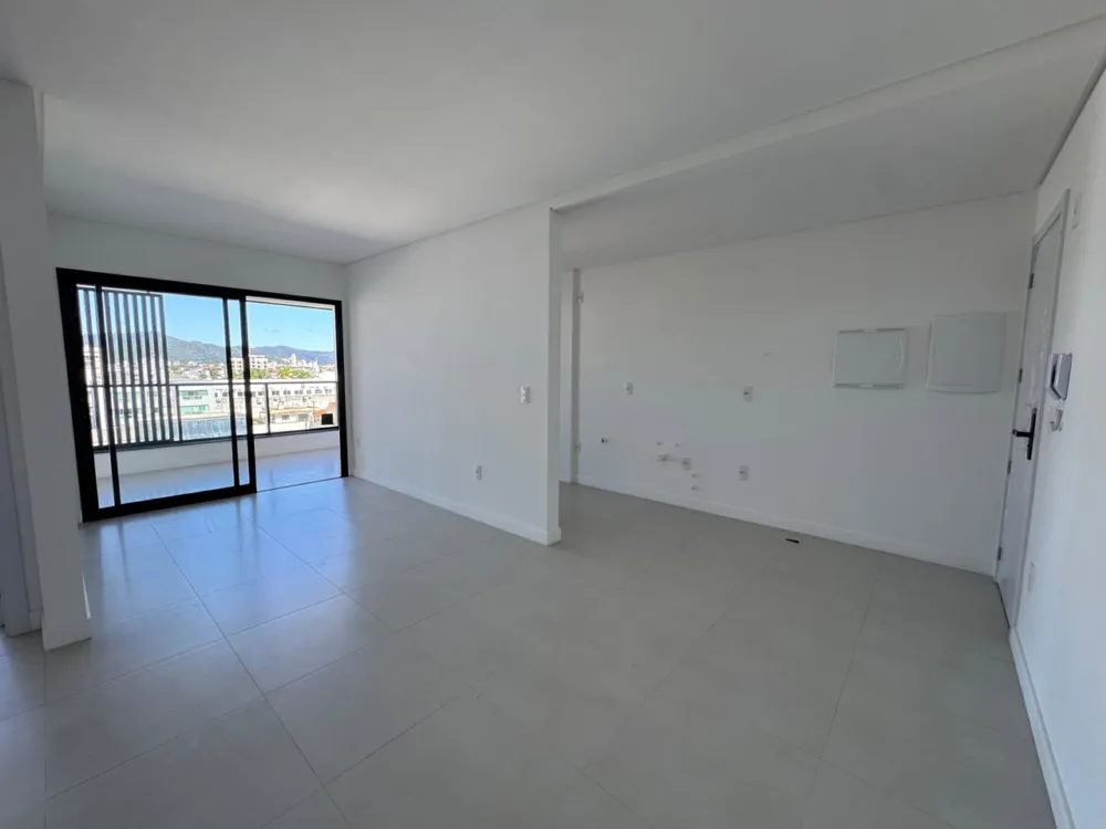 Apartamento 2 quartos para venda no bairro Estados em Balneário Camboriú