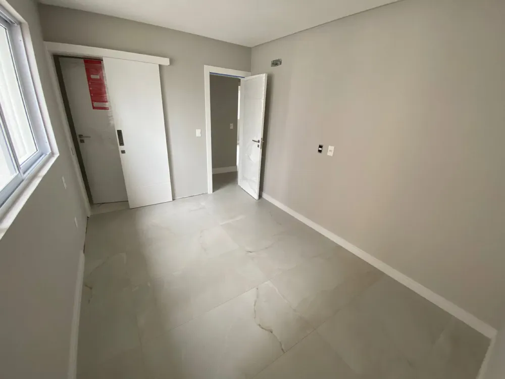 Apartamento 3 quartos para venda no bairro Pioneiros em Balneário Camboriú