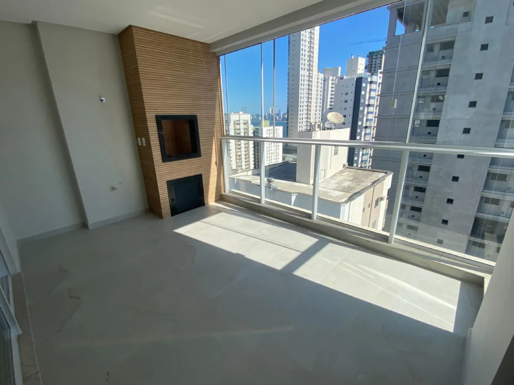 Apartamento 3 quartos para venda no bairro Pioneiros em Balneário Camboriú