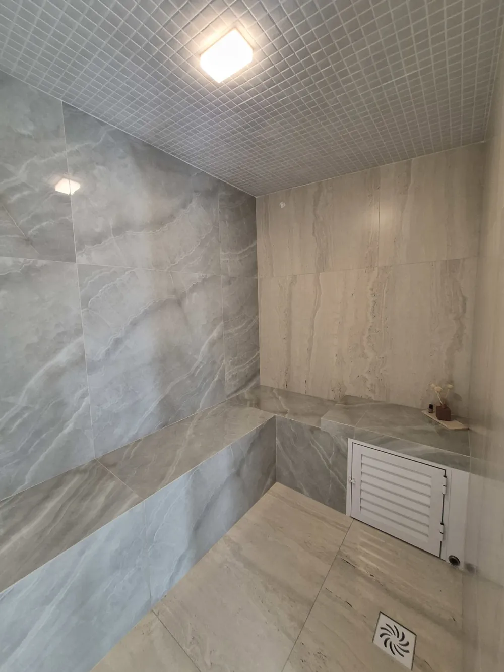 Apartamento para venda no bairro Centro em Balneário Camboriú
