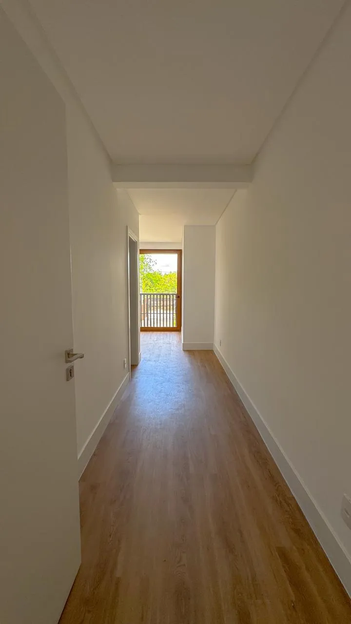 Apartamento 3 quartos para reserva no bairro Praia do Estaleiro em Balneário Camboriú