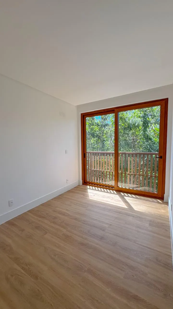 Apartamento 3 quartos para reserva no bairro Praia do Estaleiro em Balneário Camboriú