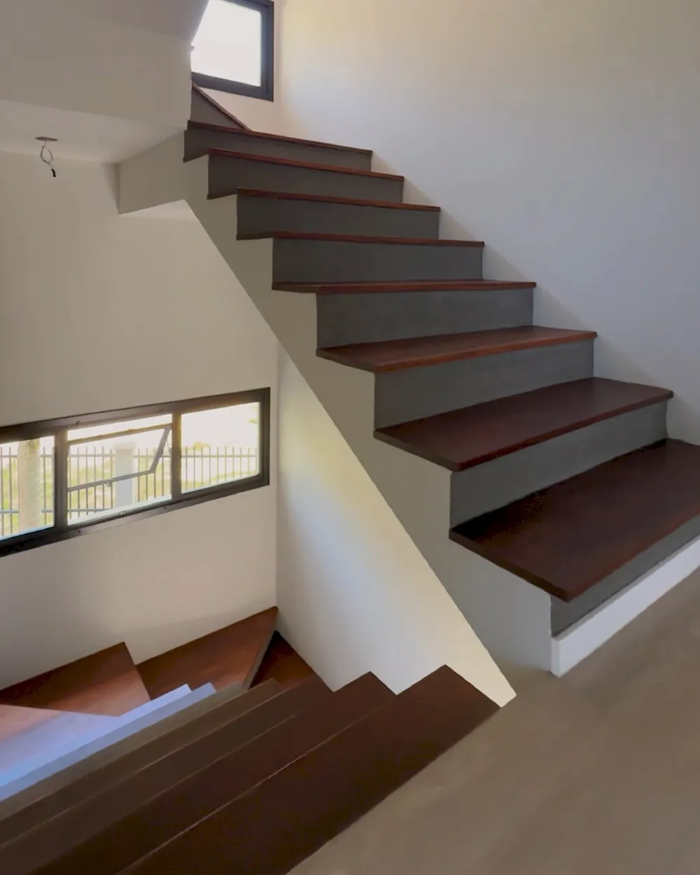 Casa para venda no bairro Praia de Taquaras em Balneário Camboriú