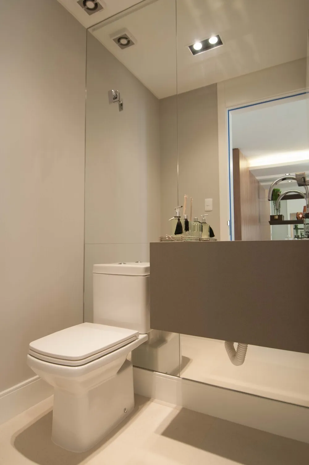 Loft para venda no bairro Centro em Balneário Camboriú