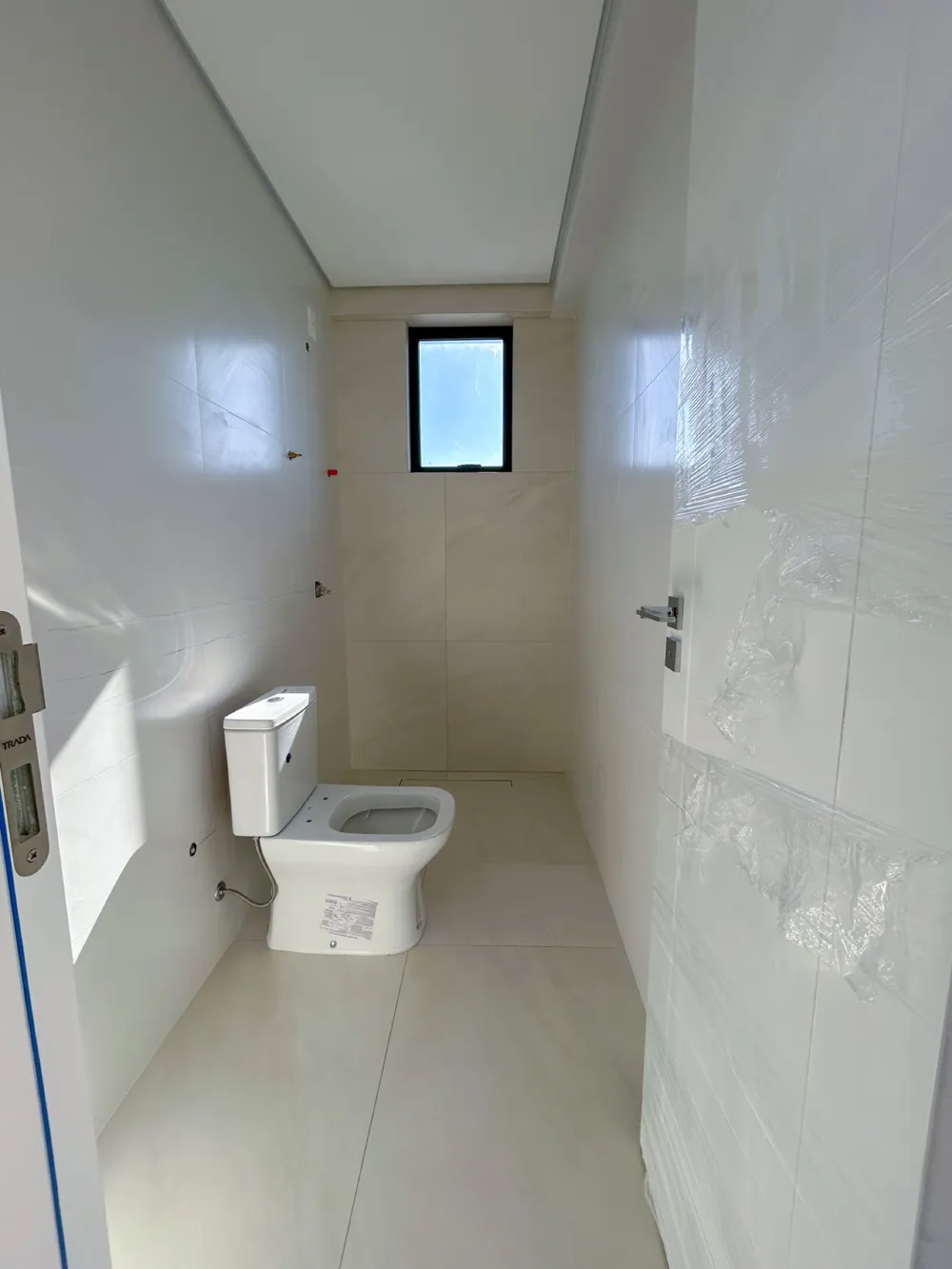 Apto. Cobertura para reserva no bairro Pioneiros em Balneário Camboriú