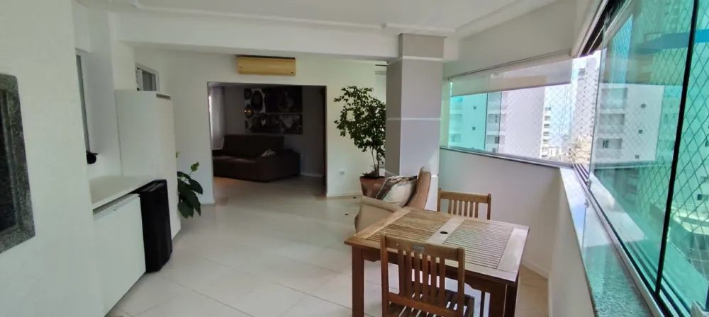 Apartamento para venda no bairro Centro em Balneário Camboriú