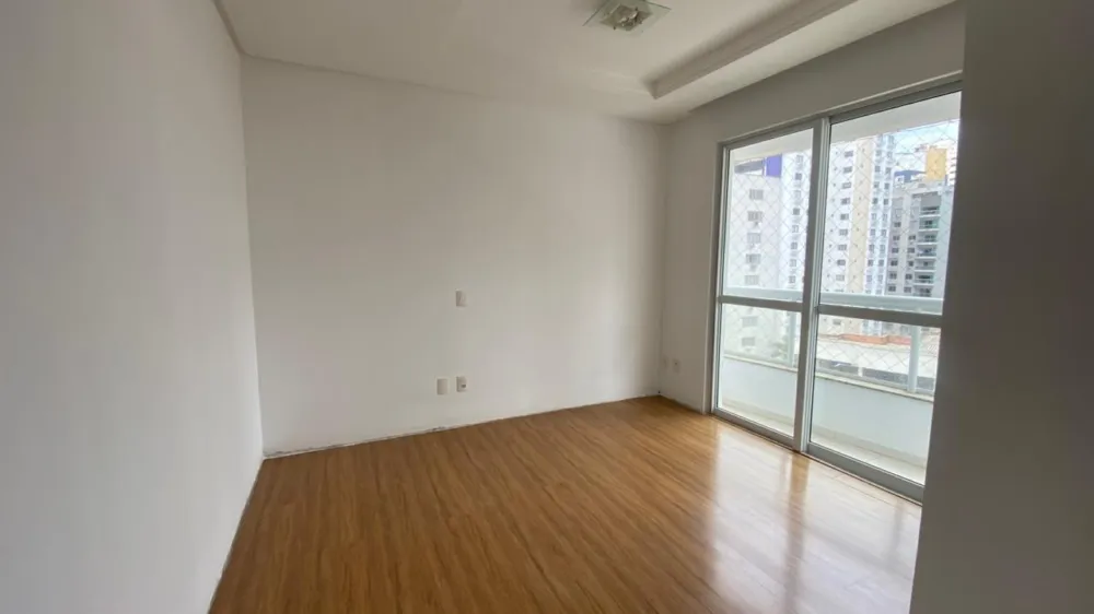 Apartamento para venda no bairro Centro em Balneário Camboriú