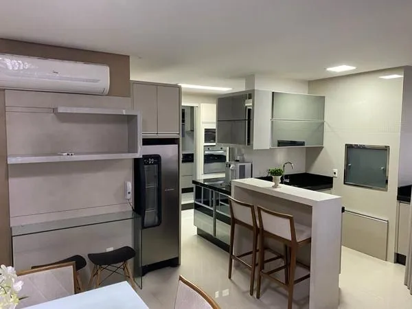 Apartamento para venda no bairro Centro em Balneário Camboriú