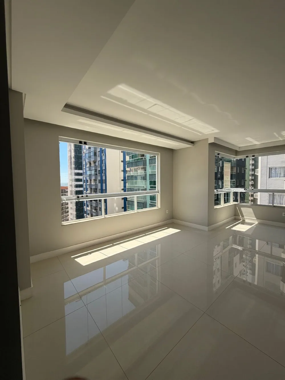 Apartamento para reserva no bairro Centro em Balneário Camboriú