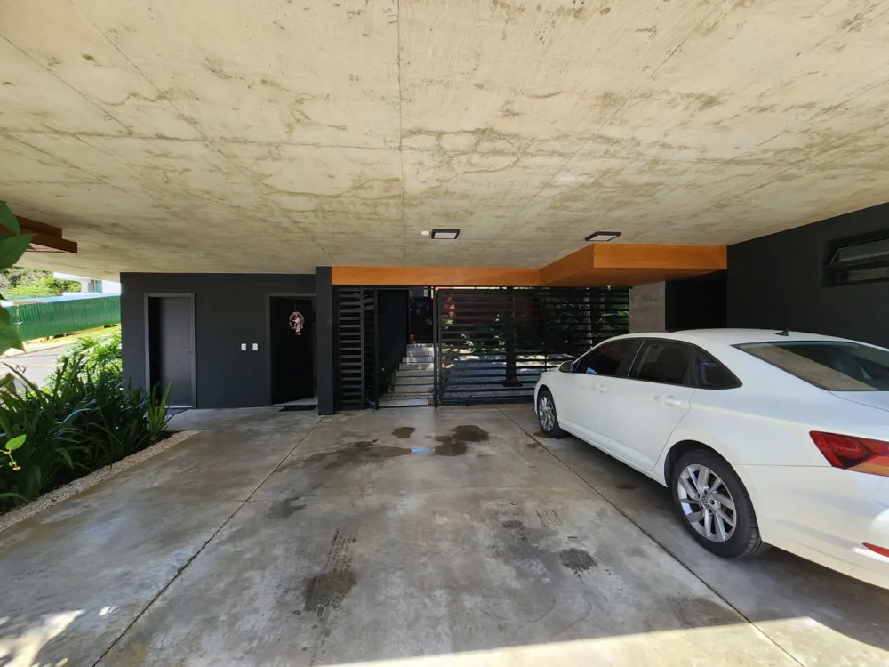 Casa 4 quartos para venda no bairro Barra em Balneário Camboriú