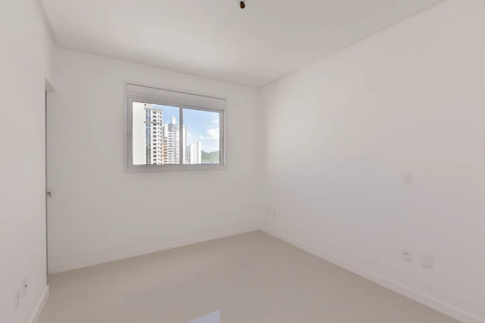 Apartamento para venda no bairro Centro em Balneário Camboriú