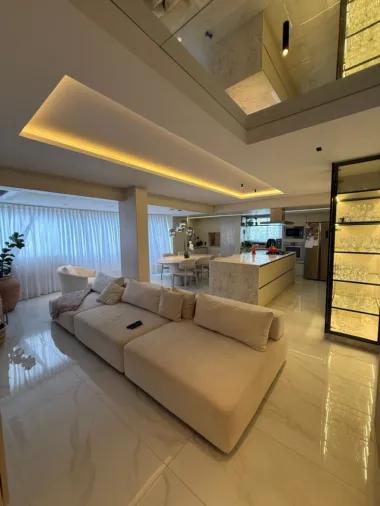 Apartamento para venda no bairro Centro em Balneário Camboriú