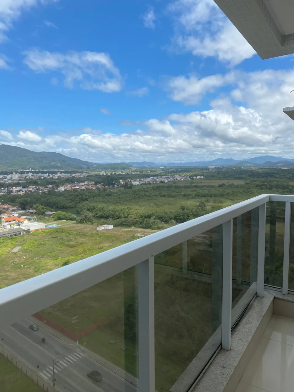 Apartamento 3 quartos para venda no bairro Meia Praia em Itapema
