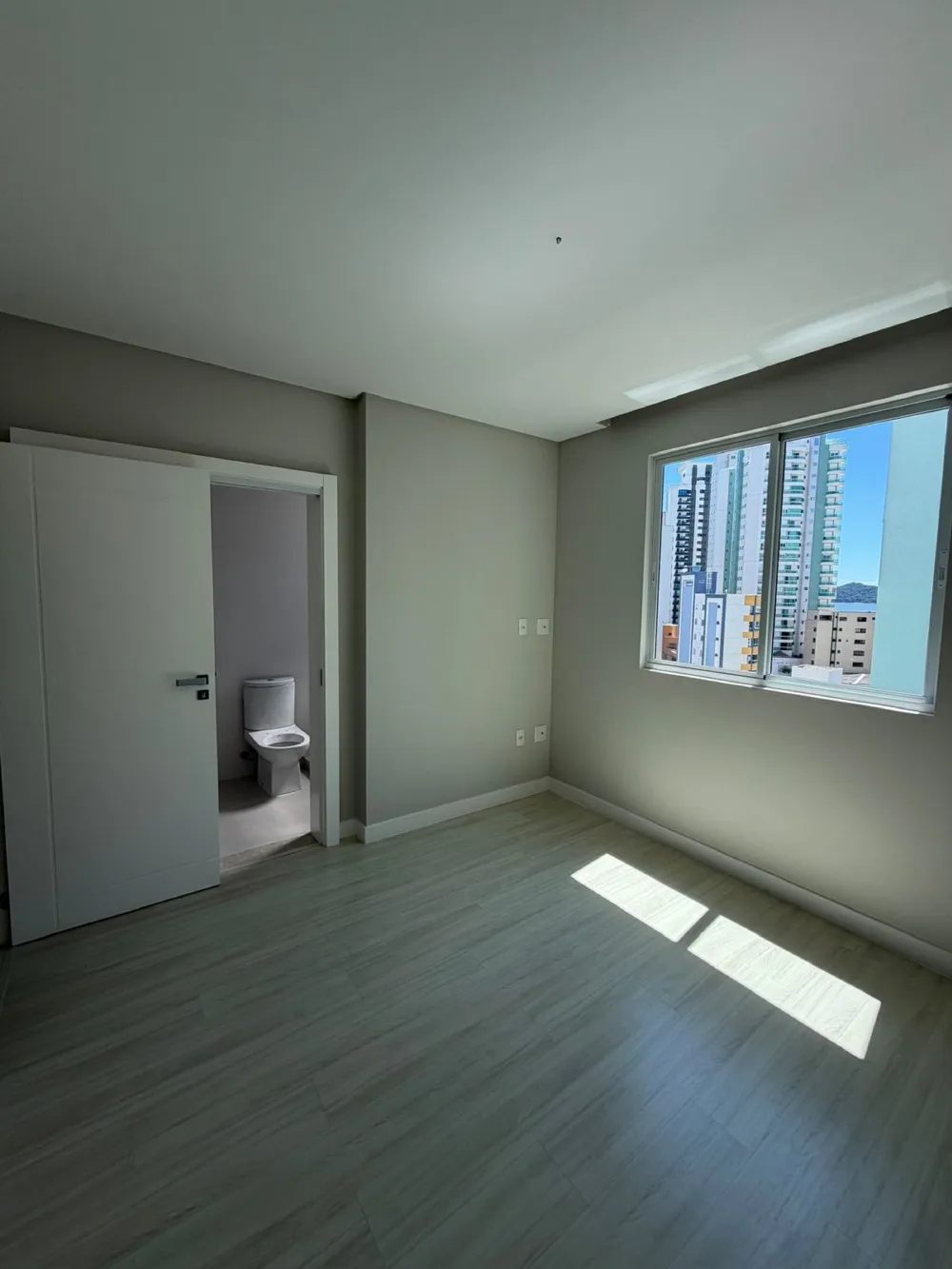 Apartamento para reserva no bairro Centro em Balneário Camboriú