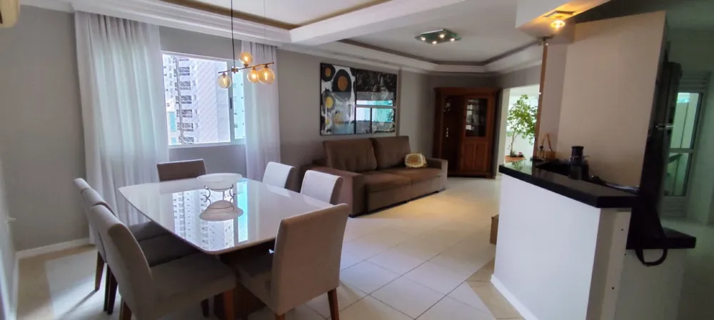 Apartamento para venda no bairro Centro em Balneário Camboriú