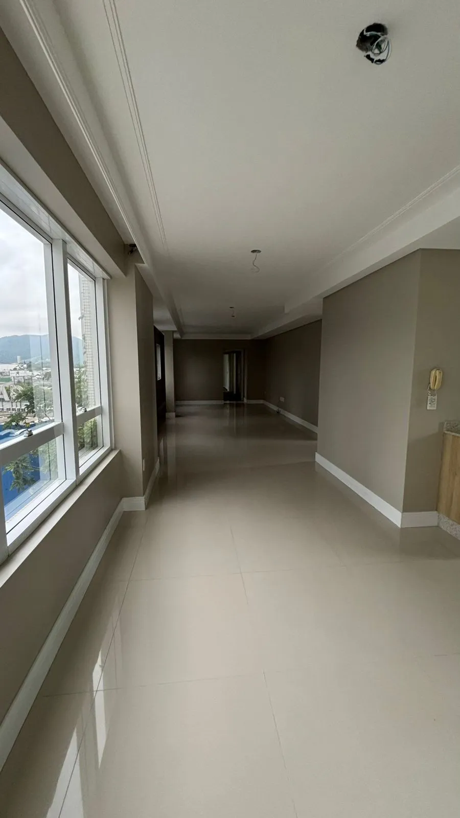 Apto Diferenciado para reserva no bairro Barra Sul em Balneário Camboriú