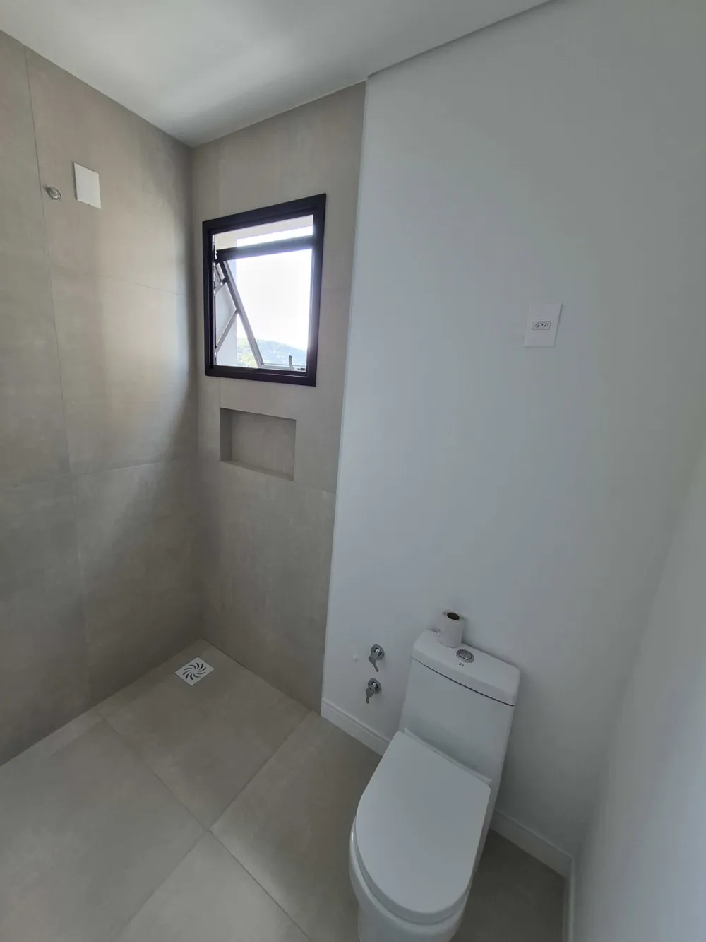 Apartamento para venda no bairro Centro em Balneário Camboriú