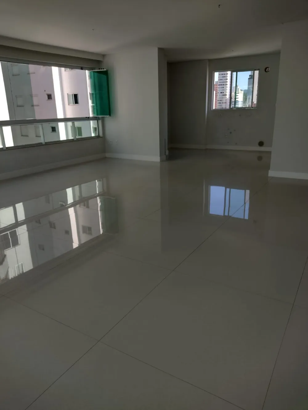 Apartamento para reserva no bairro Centro em Balneário Camboriú