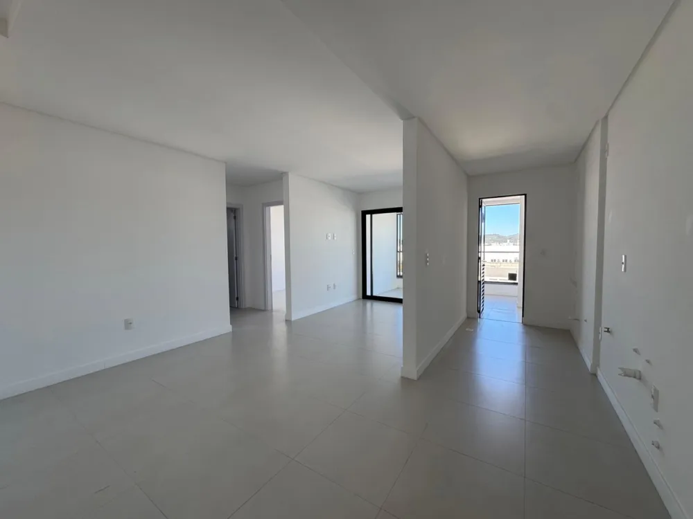 Apartamento 2 quartos para venda no bairro Estados em Balneário Camboriú
