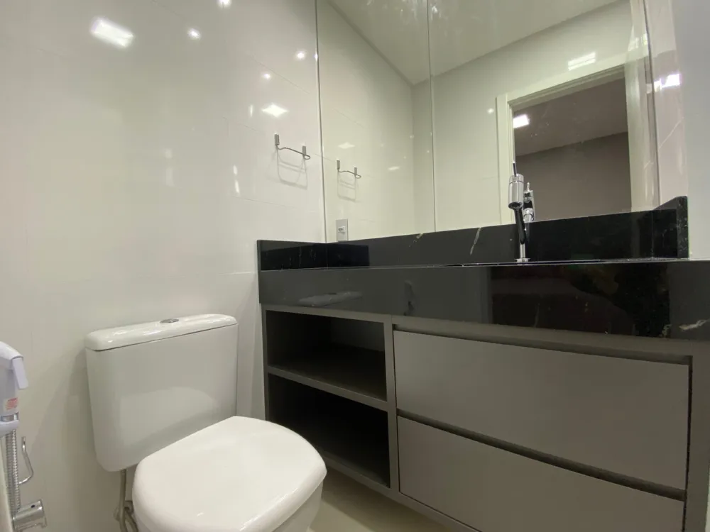 Apartamento 3 quartos para venda no bairro Meia Praia em Itapema