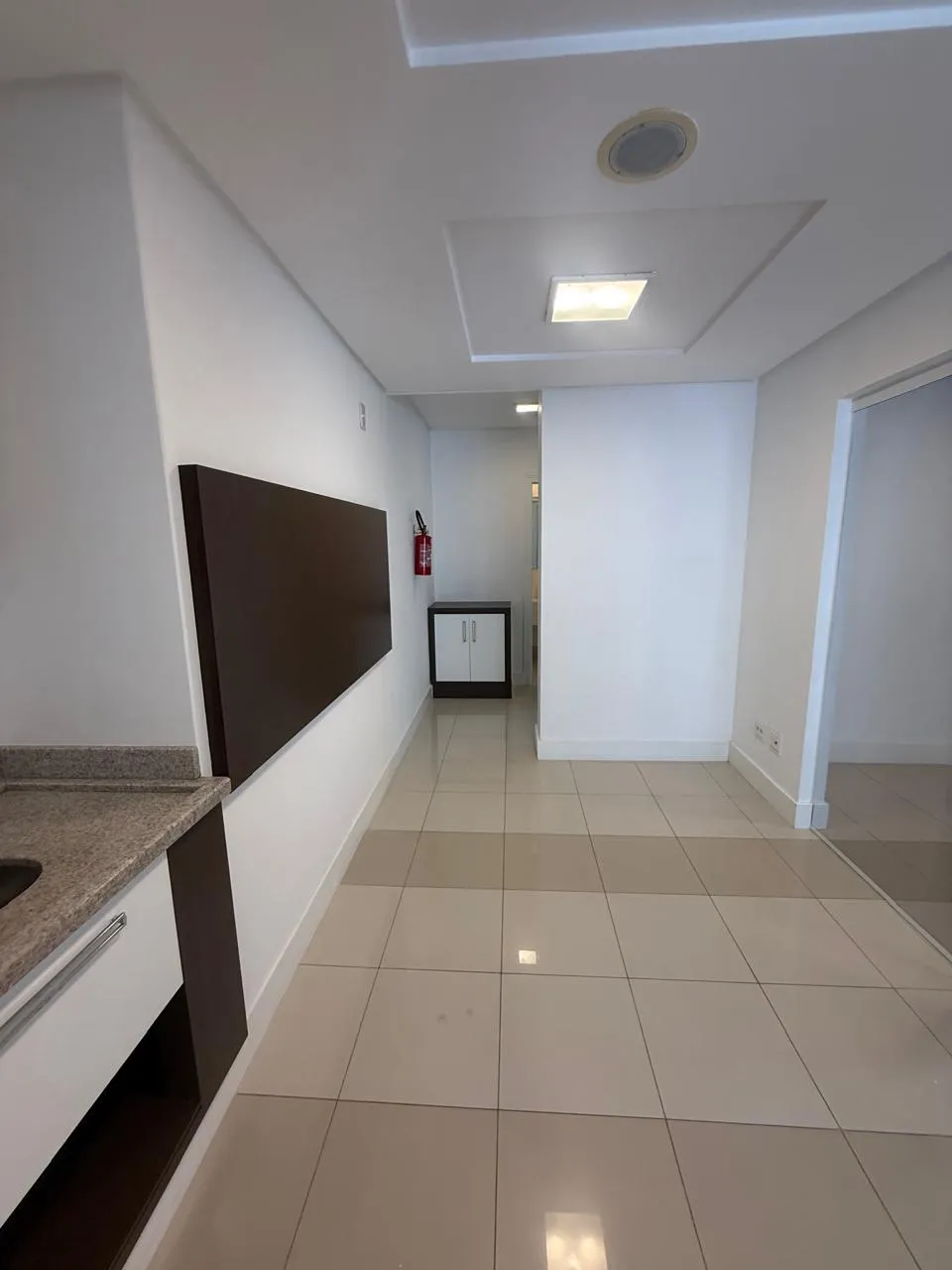 Sala comercial para venda no bairro Centro em Balneário Camboriú