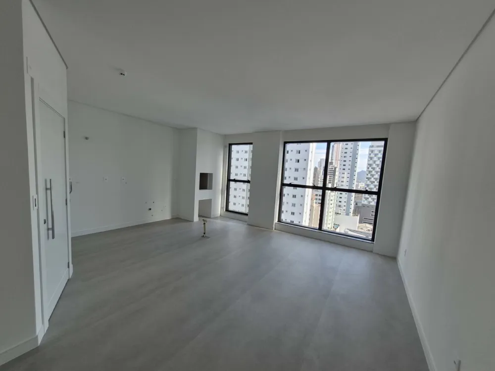 Apartamento para venda no bairro Centro em Balneário Camboriú