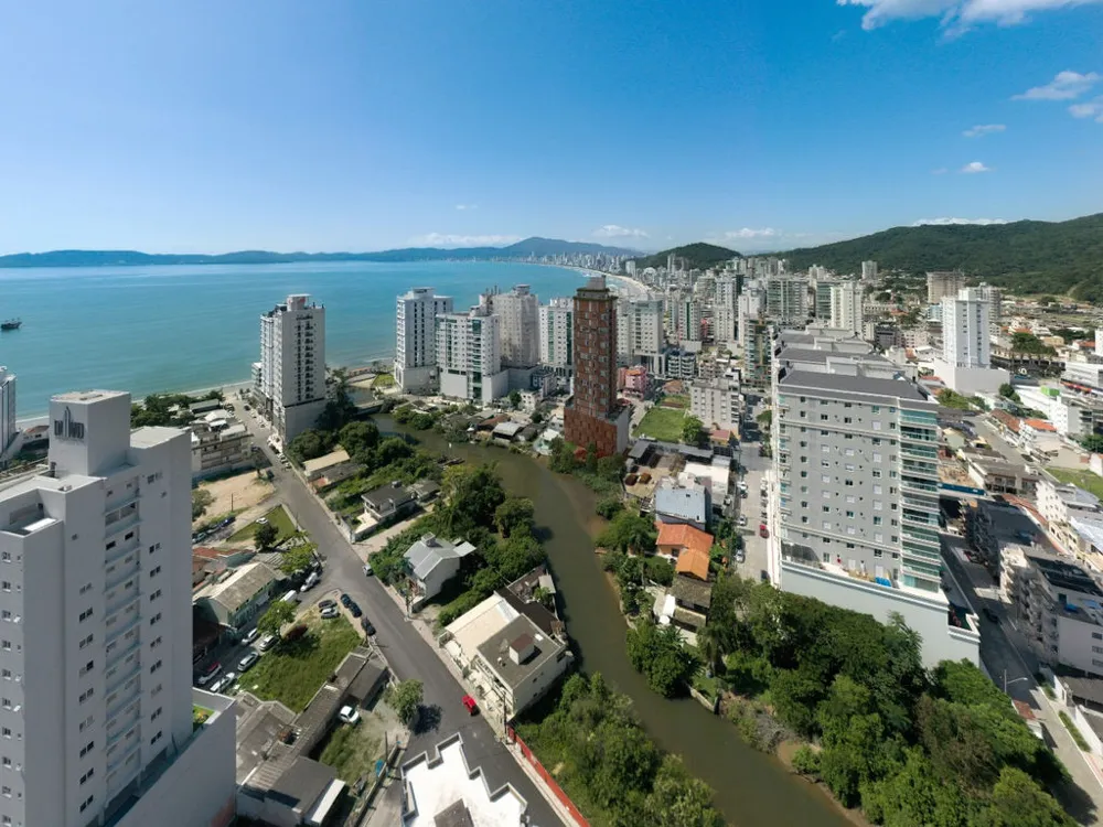 Apartamento para venda no bairro Centro em Itapema
