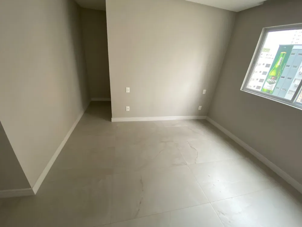Apartamento 3 quartos para venda no bairro Pioneiros em Balneário Camboriú