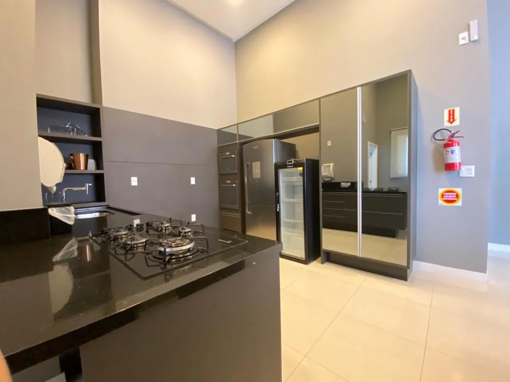 Apartamento 3 quartos para venda no bairro Meia Praia em Itapema