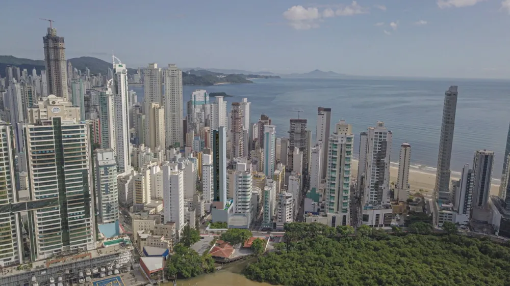 Sala comercial para venda no bairro Centro em Balneário Camboriú