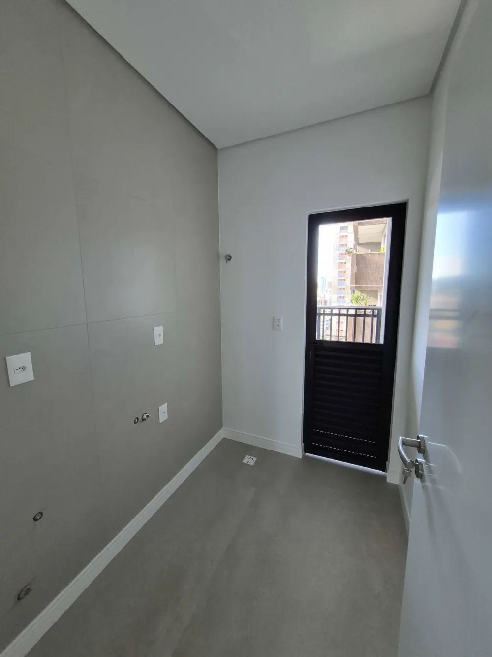 Apartamento para venda no bairro Centro em Balneário Camboriú