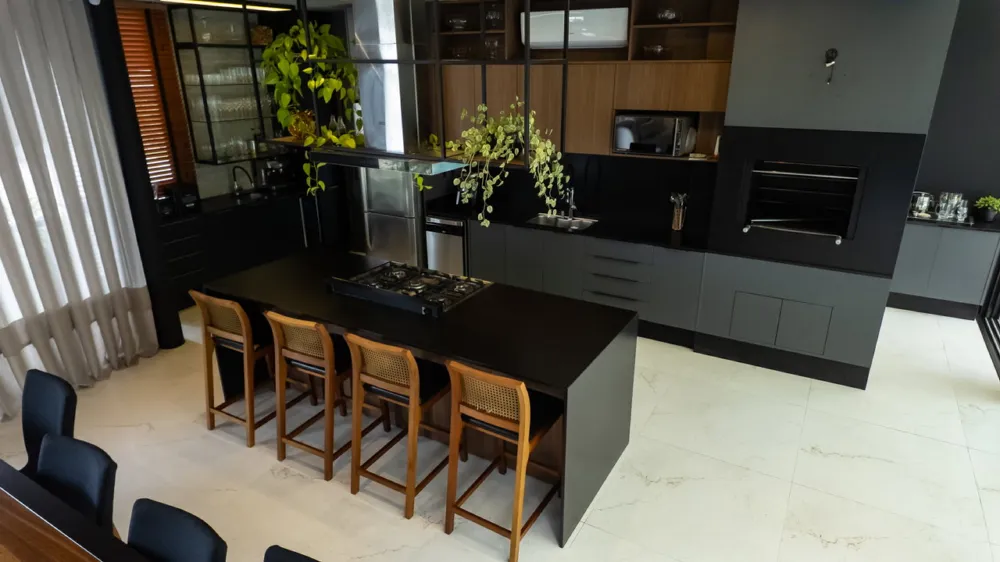 Casa 4 quartos para venda no bairro Barra em Balneário Camboriú