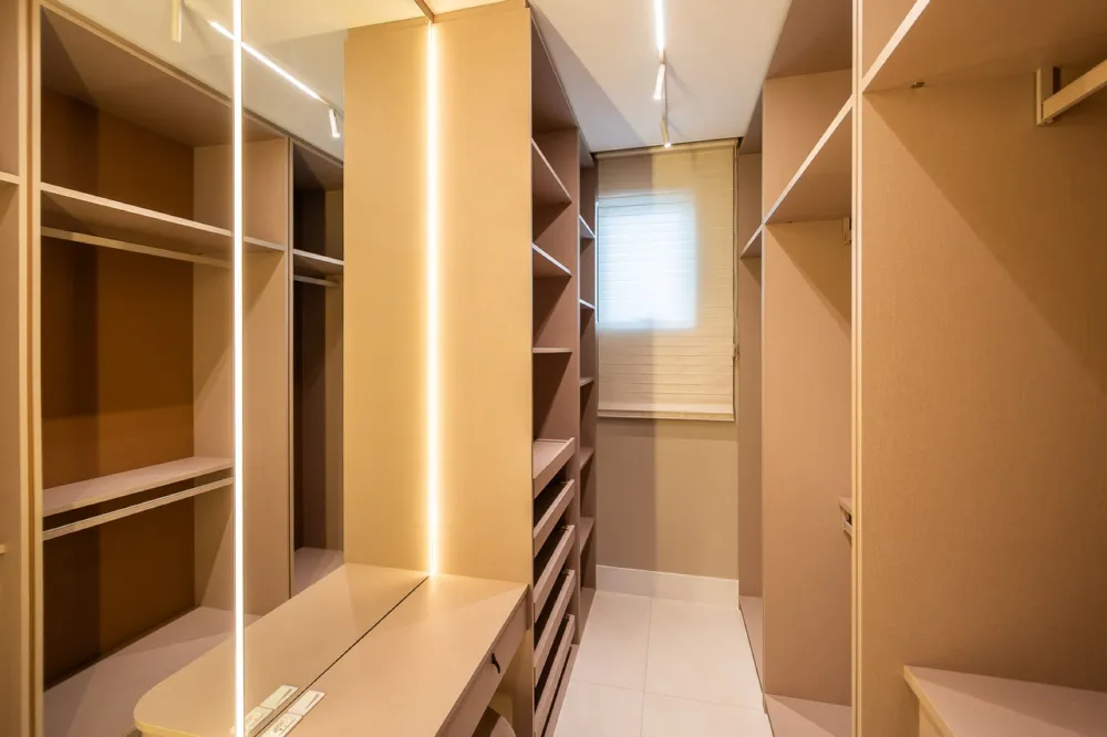Apto. Cobertura para reserva no bairro Pioneiros em Balneário Camboriú
