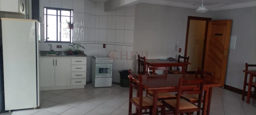 APARTAMENTO TRES DOMITORIOS NO CENTRO 