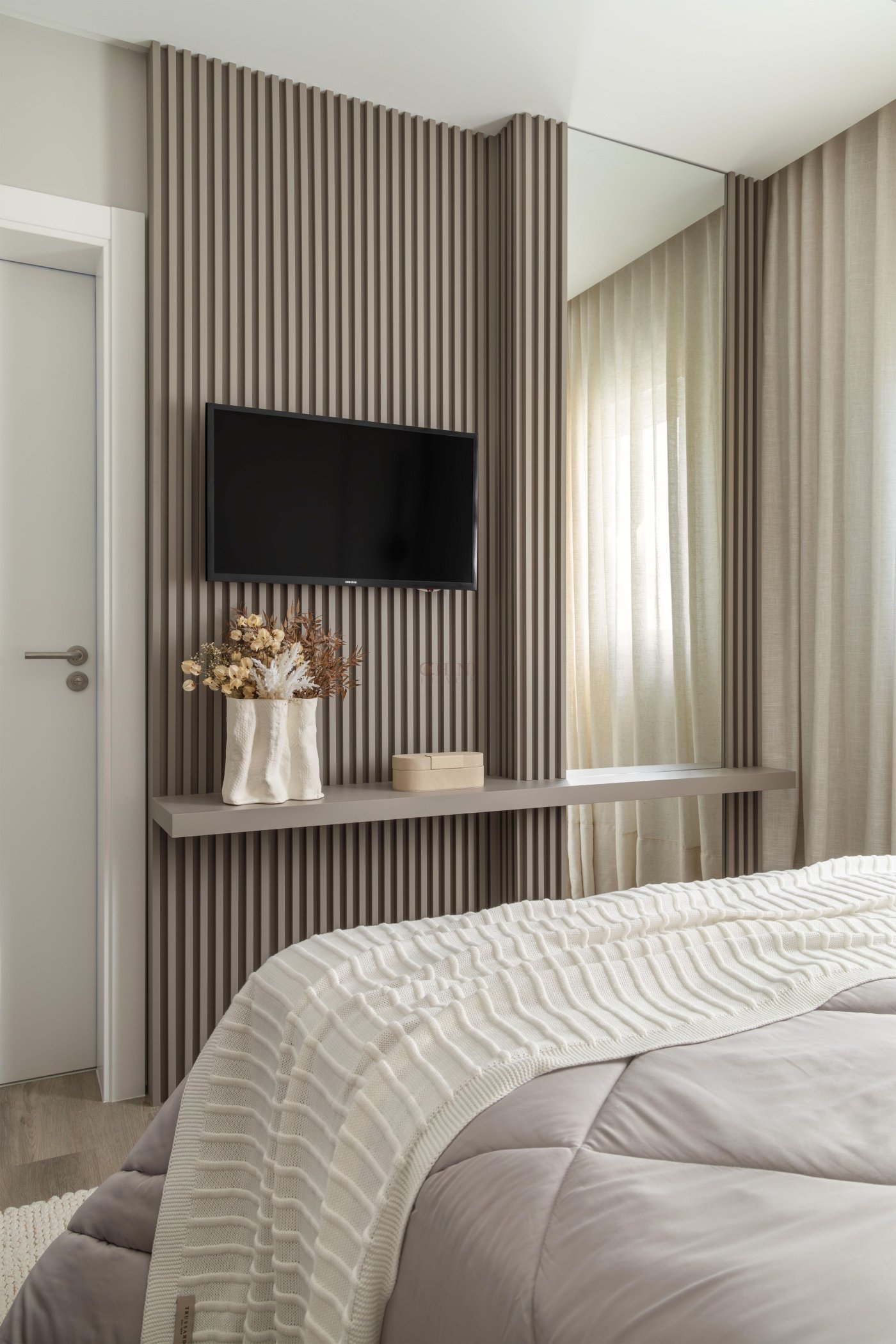 APARTAMENTO  DECORADADO TIMELLES 