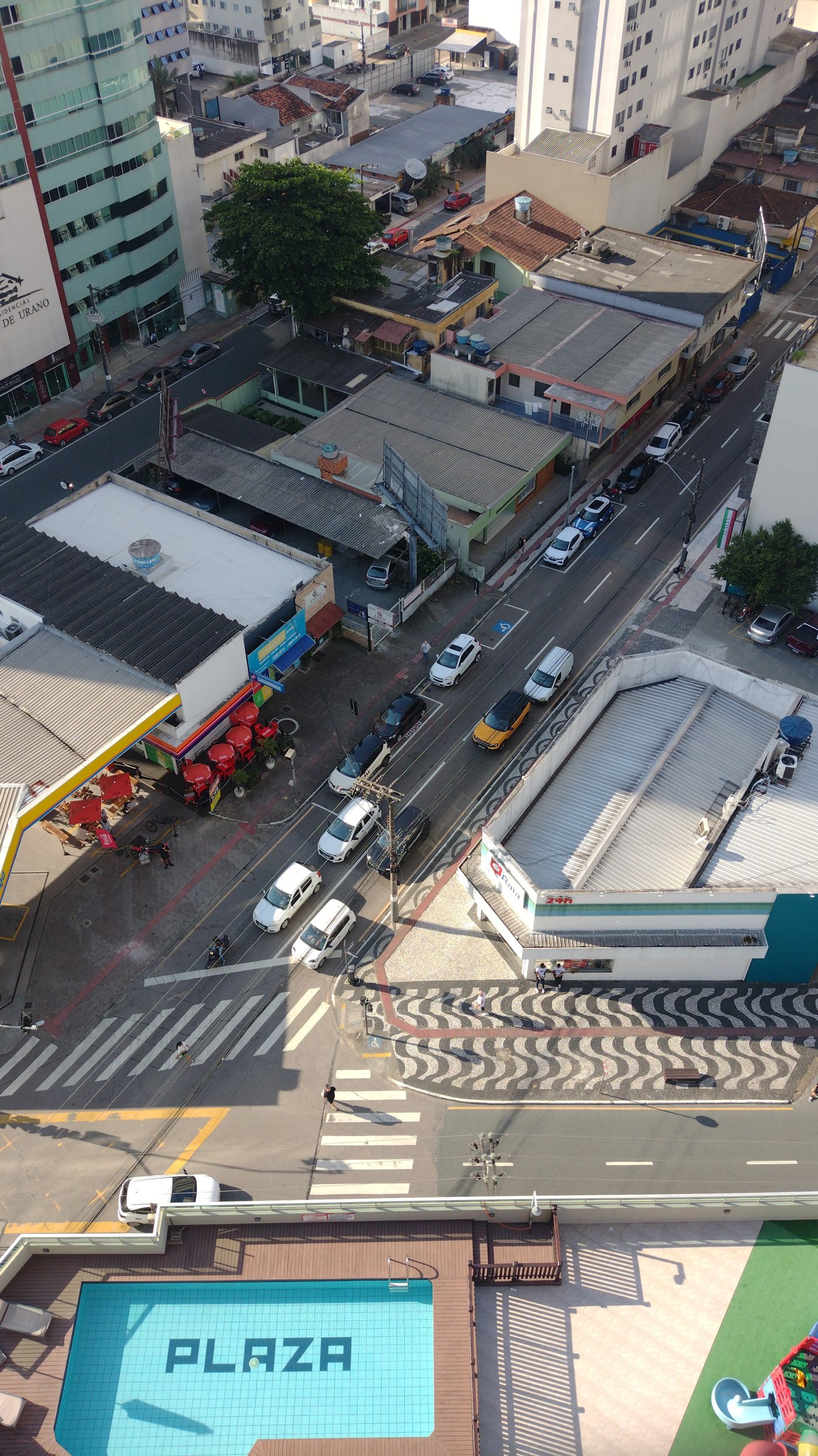 APARTAMENTO A VENDA ED. CAMBORIU PLAZA  3 DORMITORIOS 