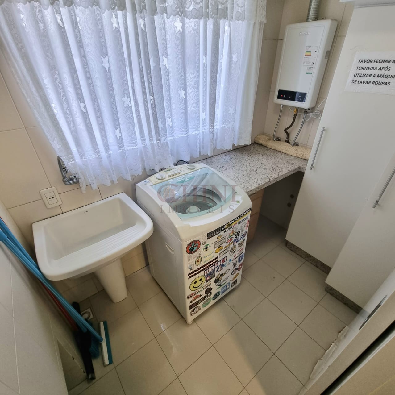 APARTAMENTO A VENDA NO CENTRO DE BALNEARIO CAMBORIU 