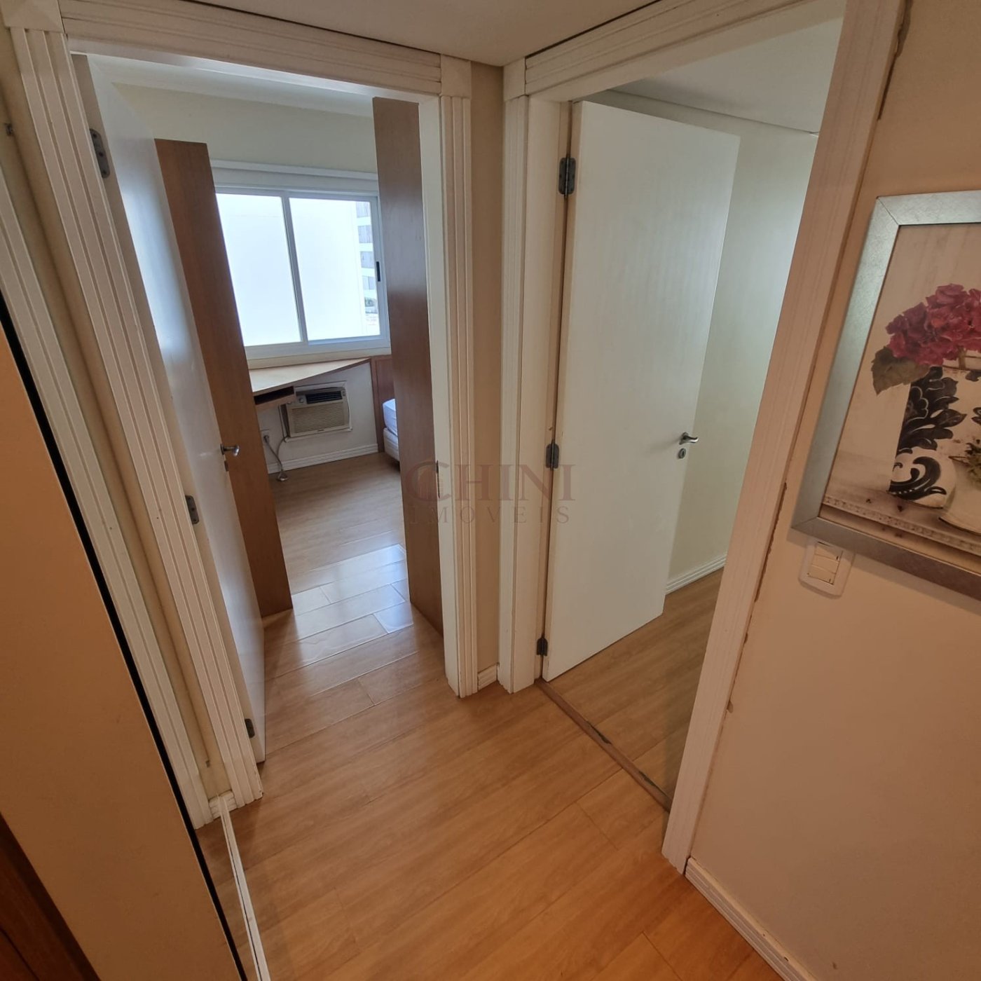 APARTAMENTO A VENDA NO CENTRO DE BALNEARIO CAMBORIU 