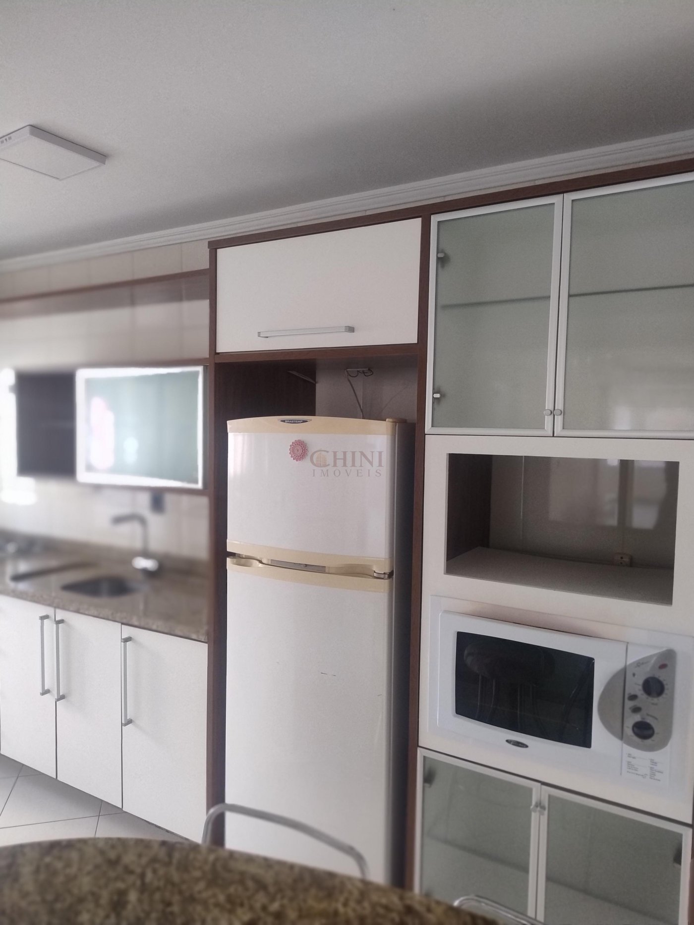 Apartamento 2 quartos para Locação Anual no bairro Centro em Balneário Camboriú